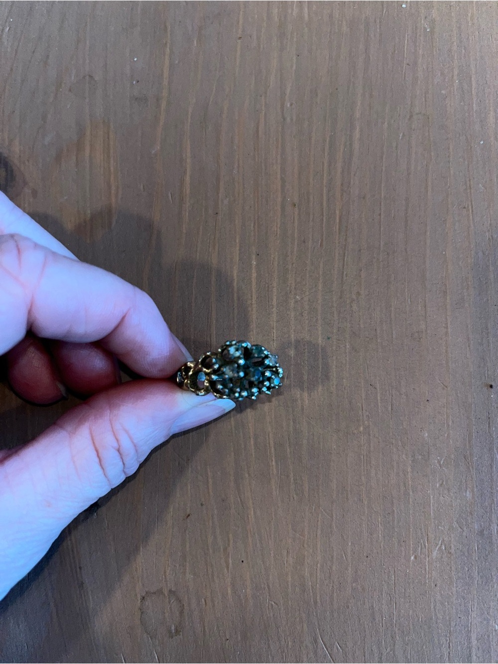 Gold filled ring with stones unknown zircon or CZ sz7 vintage 1970’s interestin